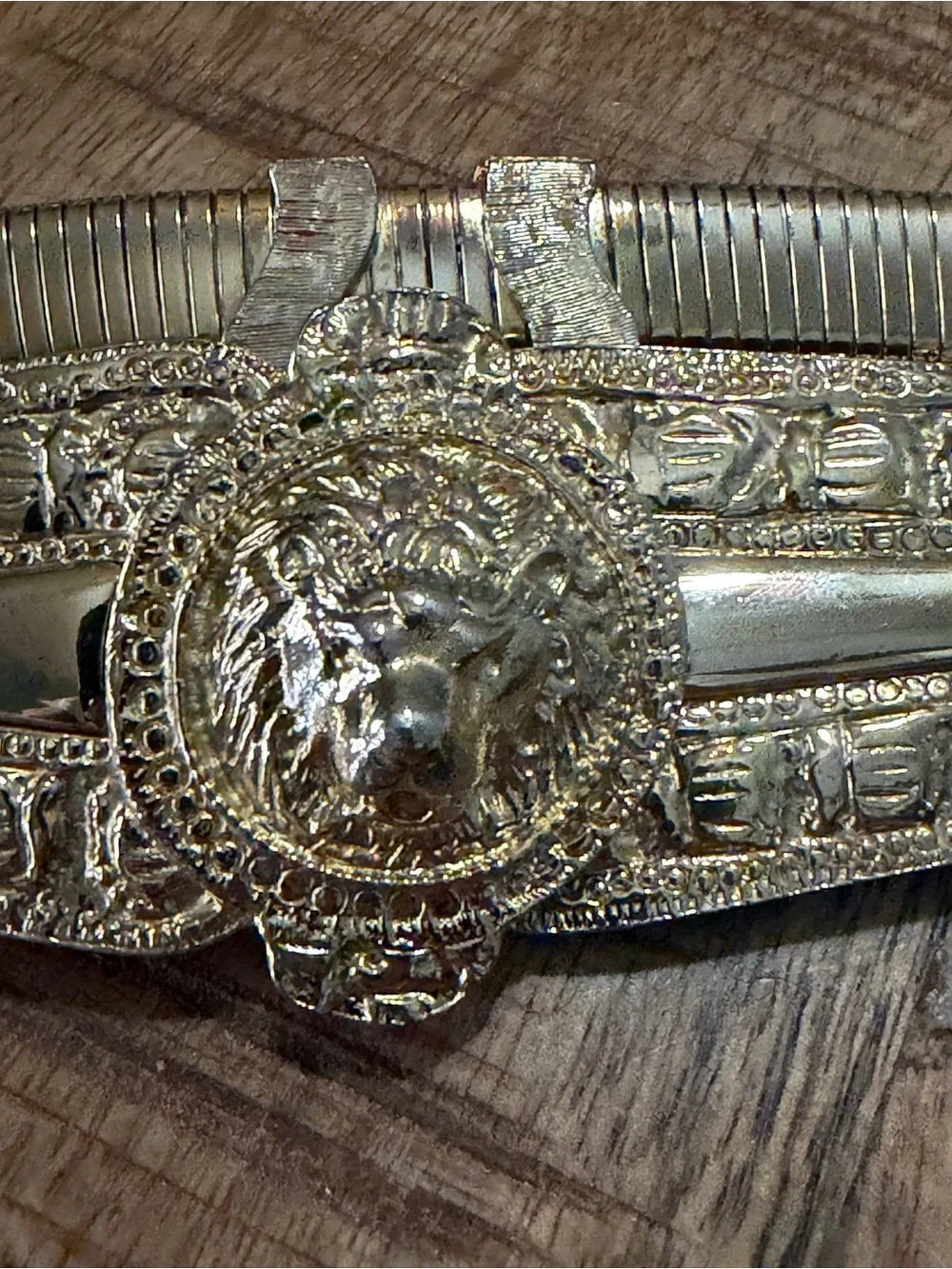JUDITH LEIBER Luxury Vtg Gold Stretch Double Snake Statement Belt Lion Buckle